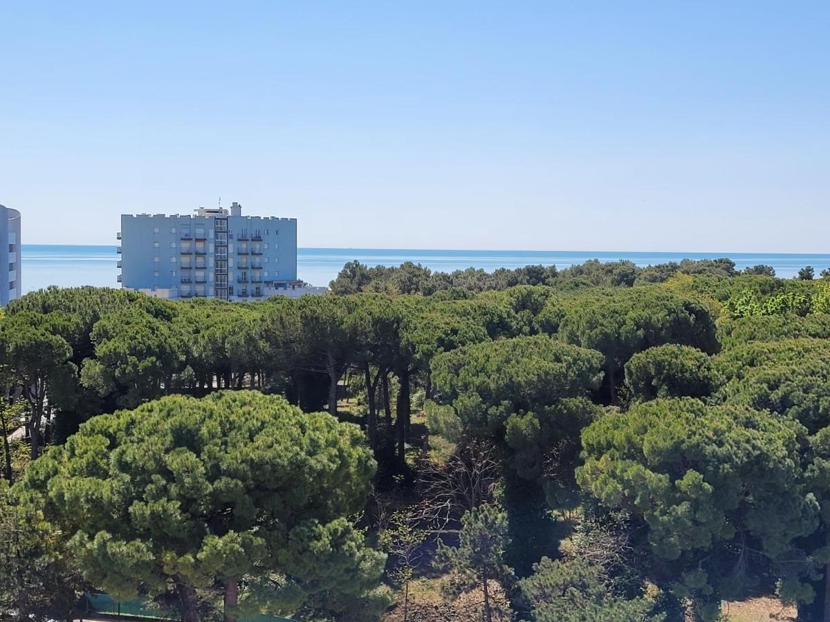 Rosato Double Sea View Apartment Lignano Sabbiadoro Exterior foto